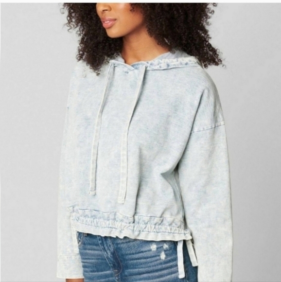 REVOLVE Blanknyc Women's Acid Wash Hooded Sweatshirt Size Medium - Picture 2 of 7